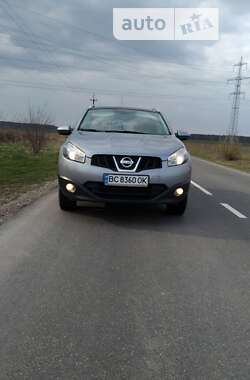 Nissan Qashqai 2010