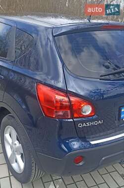 Позашляховик / Кросовер Nissan Qashqai 2007 в 