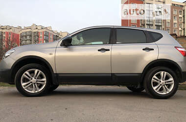 Позашляховик / Кросовер Nissan Qashqai 2012 в Львові