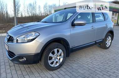 Внедорожник / Кроссовер Nissan Qashqai 2011 в Полтаве