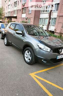 Внедорожник / Кроссовер Nissan Qashqai 2011 в Киеве