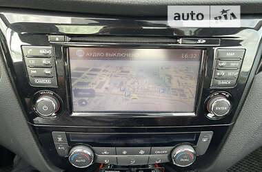 Внедорожник / Кроссовер Nissan Qashqai 2017 в 