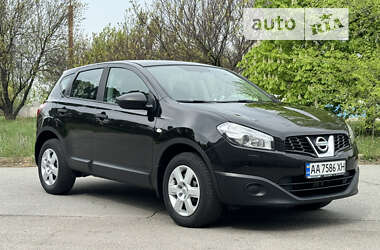 Внедорожник / Кроссовер Nissan Qashqai 2012 в Днепре