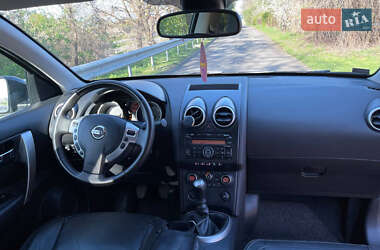 Внедорожник / Кроссовер Nissan Qashqai 2009 в 
