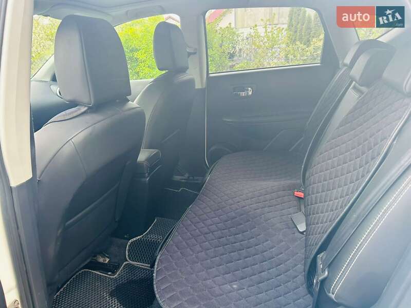 Внедорожник / Кроссовер Nissan Qashqai 2011 в Звягеле