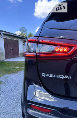Позашляховик / Кросовер Nissan Qashqai 2020 в Звягелі