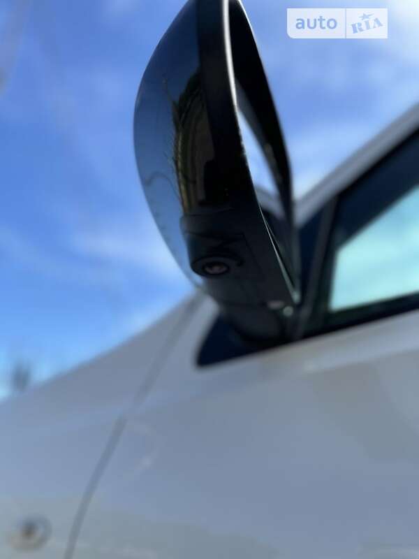 Внедорожник / Кроссовер Nissan Qashqai 2013 в Чернигове