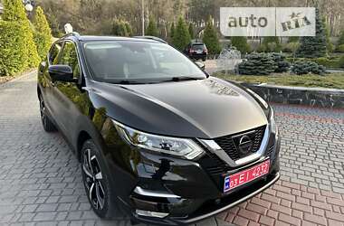 Внедорожник / Кроссовер Nissan Qashqai 2018 в Луцке