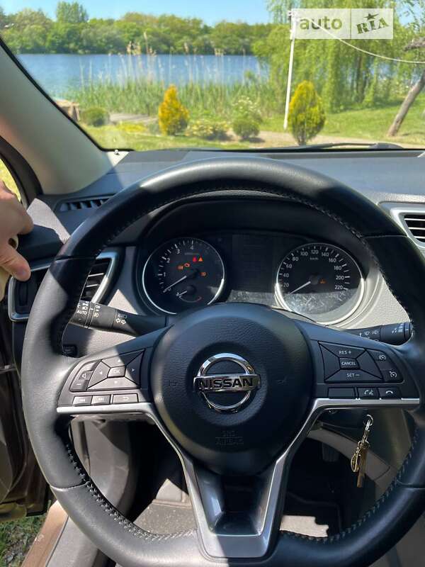 Внедорожник / Кроссовер Nissan Qashqai 2017 в Запорожье