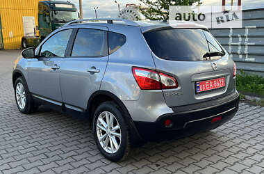 Позашляховик / Кросовер Nissan Qashqai 2010 в Луцьку