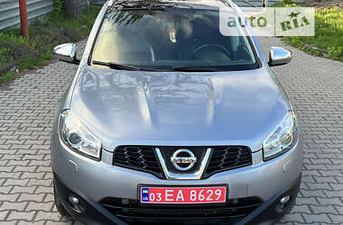 Позашляховик / Кросовер Nissan Qashqai 2010 в Луцьку