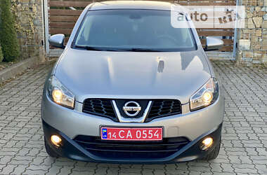 Внедорожник / Кроссовер Nissan Qashqai 2010 в Стрые