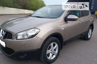 Позашляховик / Кросовер Nissan Qashqai 2012 в Чернігові