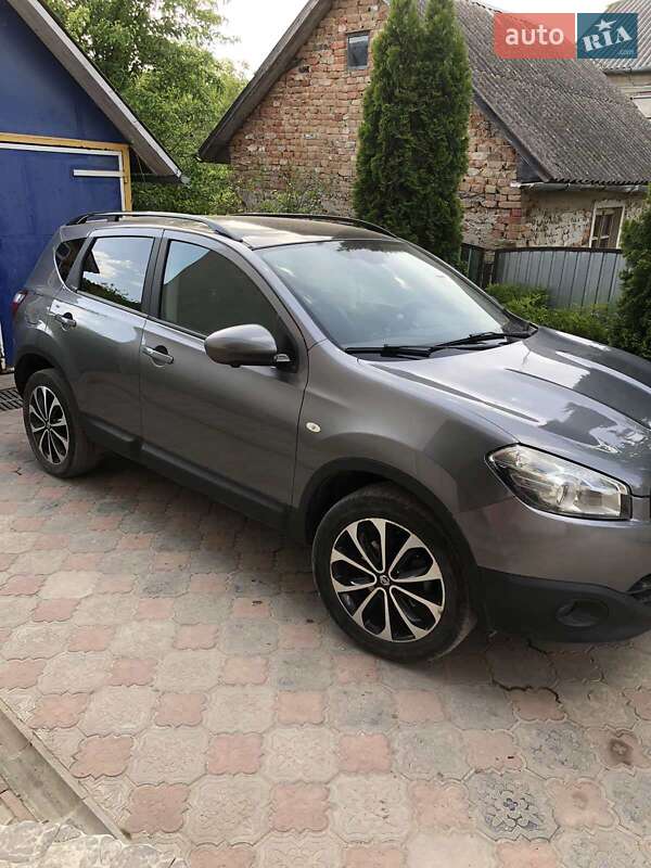 Nissan Qashqai 2012