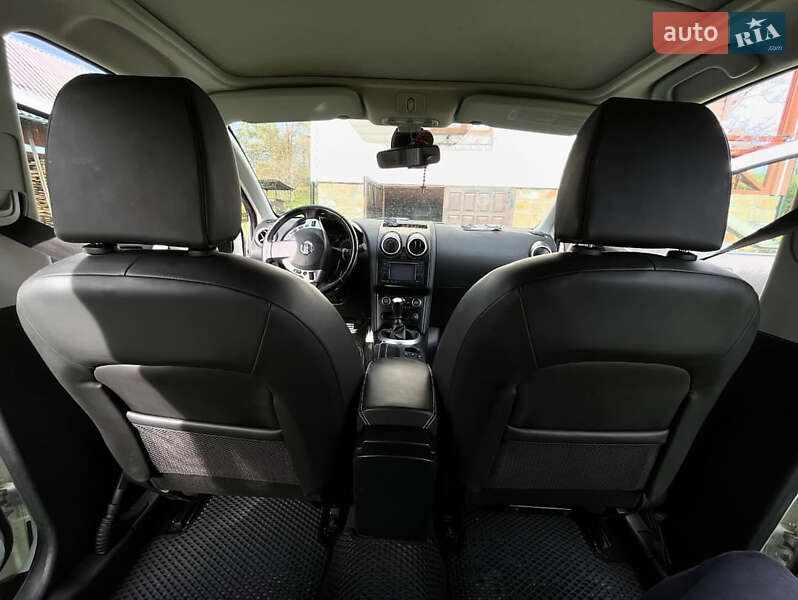 Внедорожник / Кроссовер Nissan Qashqai 2010 в Косове