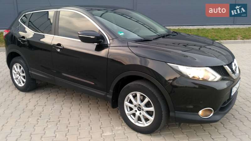 Внедорожник / Кроссовер Nissan Qashqai 2014 в Ивано-Франковске