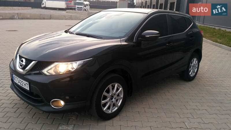 Внедорожник / Кроссовер Nissan Qashqai 2014 в Ивано-Франковске