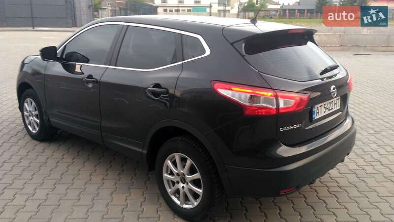 Внедорожник / Кроссовер Nissan Qashqai 2014 в Ивано-Франковске
