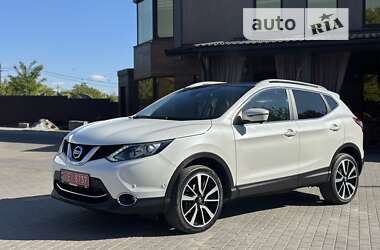 Внедорожник / Кроссовер Nissan Qashqai 2014 в Ровно