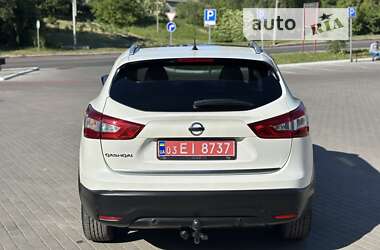 Внедорожник / Кроссовер Nissan Qashqai 2014 в Ровно