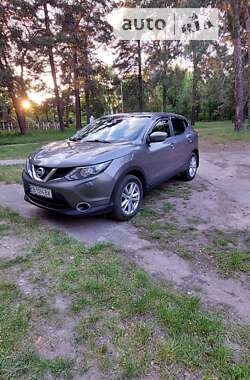 Внедорожник / Кроссовер Nissan Qashqai 2014 в Остер