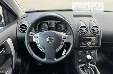 Внедорожник / Кроссовер Nissan Qashqai 2009 в Ровно