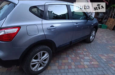 Позашляховик / Кросовер Nissan Qashqai 2011 в Самборі