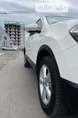 Внедорожник / Кроссовер Nissan Qashqai 2012 в Полтаве