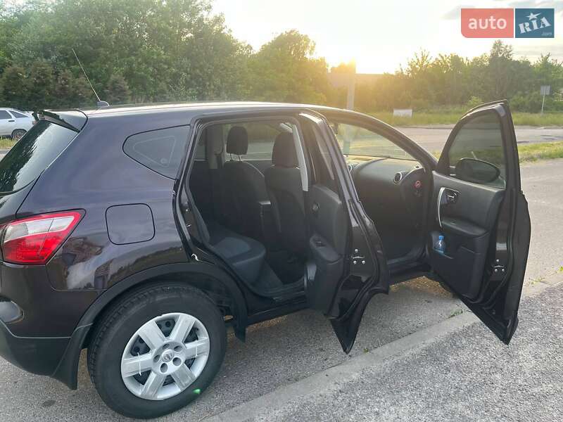 Внедорожник / Кроссовер Nissan Qashqai 2012 в Львове