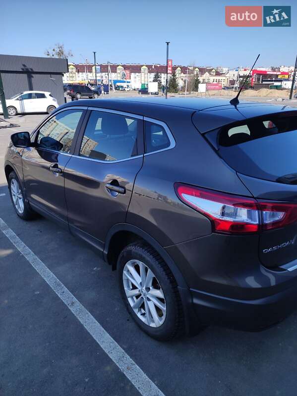 Внедорожник / Кроссовер Nissan Qashqai 2017 в Софиевской Борщаговке