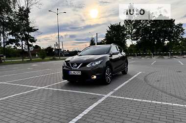 Внедорожник / Кроссовер Nissan Qashqai 2015 в Коломые