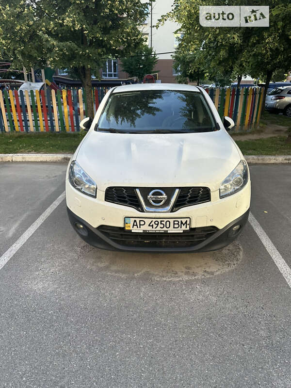 Внедорожник / Кроссовер Nissan Qashqai 2012 в Софиевской Борщаговке