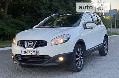 Позашляховик / Кросовер Nissan Qashqai 2012 в Луцьку