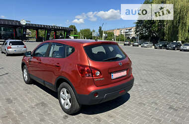 Позашляховик / Кросовер Nissan Qashqai 2008 в Луцьку