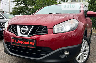 Позашляховик / Кросовер Nissan Qashqai 2011 в Сумах