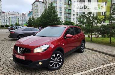 Внедорожник / Кроссовер Nissan Qashqai 2013 в Ивано-Франковске