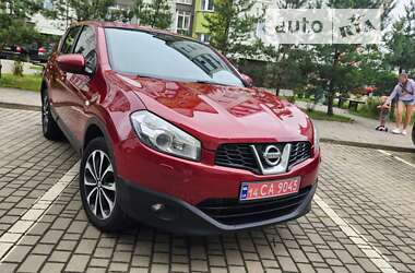 Внедорожник / Кроссовер Nissan Qashqai 2013 в Ивано-Франковске