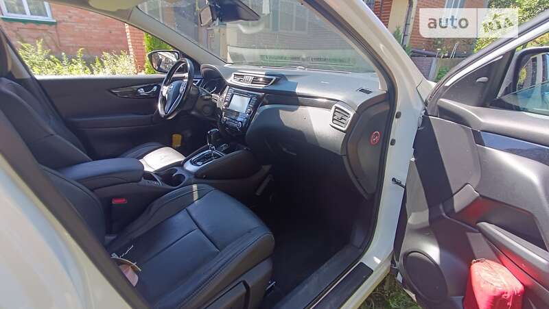 Внедорожник / Кроссовер Nissan Qashqai 2014 в Казатине