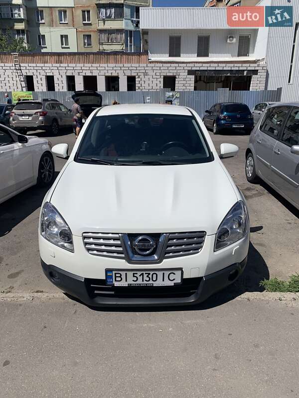 Внедорожник / Кроссовер Nissan Qashqai 2009 в Полтаве