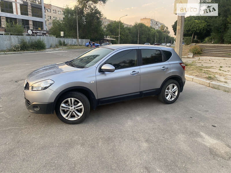 Внедорожник / Кроссовер Nissan Qashqai 2013 в Запорожье фото 8 Внедорожник / Кроссовер Nissan Qashqai 2013 в Запорожье