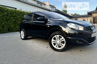 Позашляховик / Кросовер Nissan Qashqai 2011 в Калинівці