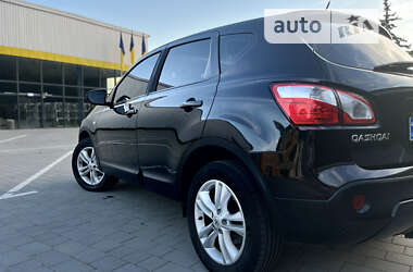 Внедорожник / Кроссовер Nissan Qashqai 2011 в Калиновке