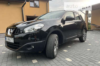 Позашляховик / Кросовер Nissan Qashqai 2010 в Самборі