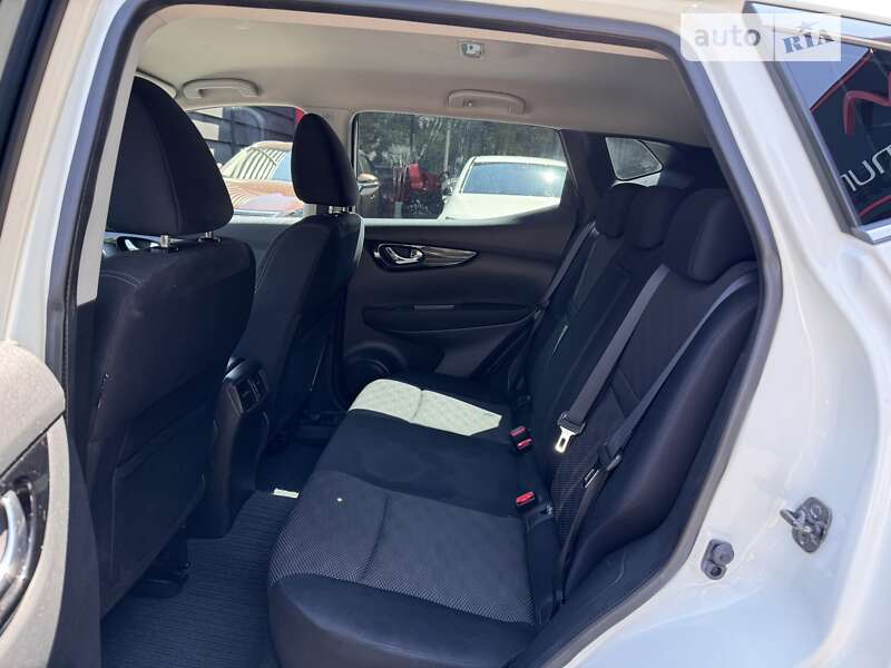 Внедорожник / Кроссовер Nissan Qashqai 2015 в Одессе