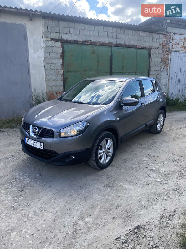 Внедорожник / Кроссовер Nissan Qashqai 2012 в Ивано-Франковске