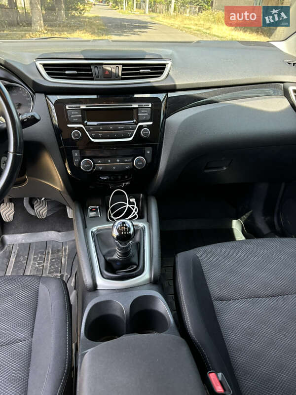 Внедорожник / Кроссовер Nissan Qashqai 2014 в Подольске