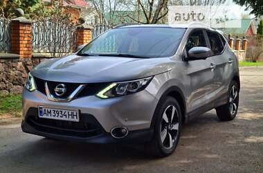 Позашляховик / Кросовер Nissan Qashqai 2015 в Житомирі