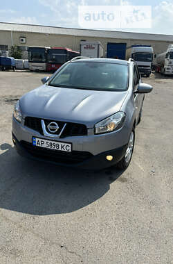 Внедорожник / Кроссовер Nissan Qashqai 2011 в Запорожье