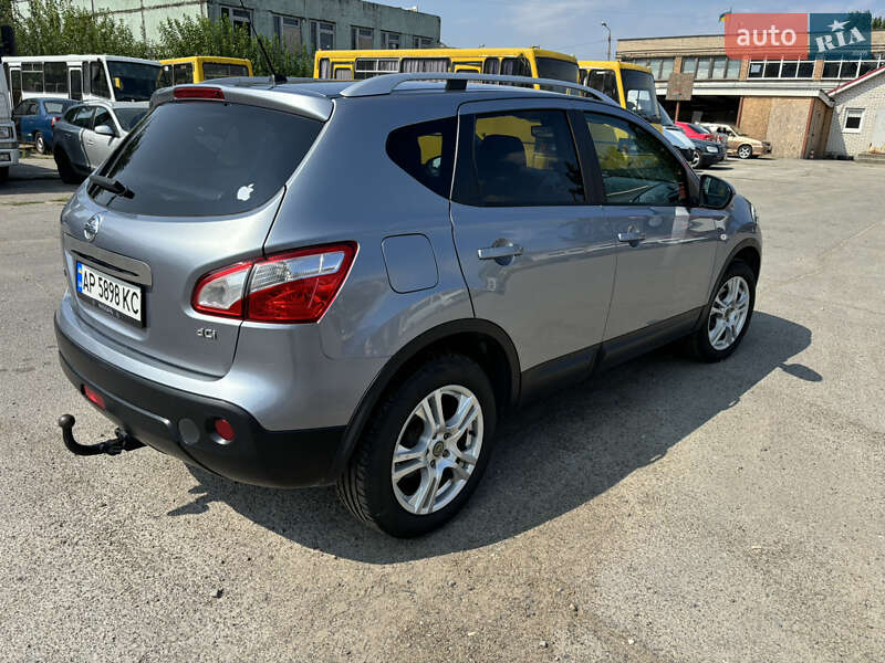 Внедорожник / Кроссовер Nissan Qashqai 2011 в Запорожье