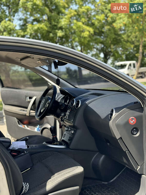 Внедорожник / Кроссовер Nissan Qashqai 2008 в Владимире